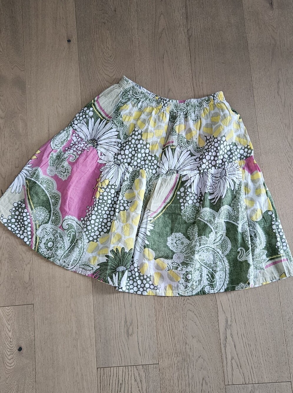 Floral Tiered Cotton Shorts Skirt in Pink, Green & Yellow